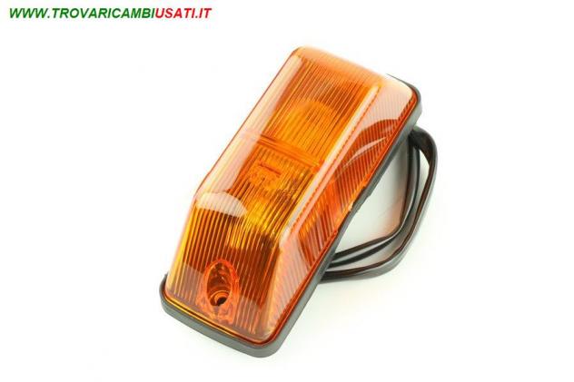 INDICATORE DI DIREZIONE MERCEDES SPRINTER 06 906 PARAFANGO DX ARANCIONE FT87347 Parti elettriche  Fanaleria  Proiettori  Fanalino comple