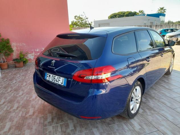 PEUGEOT - 308 - 1.6 HDi 92 CV Business - Foto 5