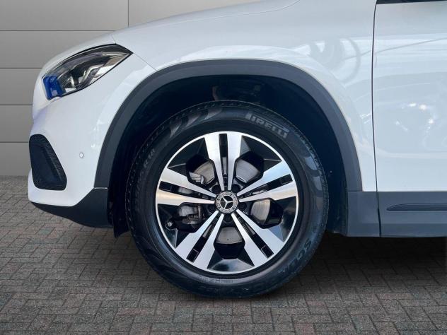 Mercedes-Benz GLA 200d - 2022 | 150CV - SPORT - Foto 9