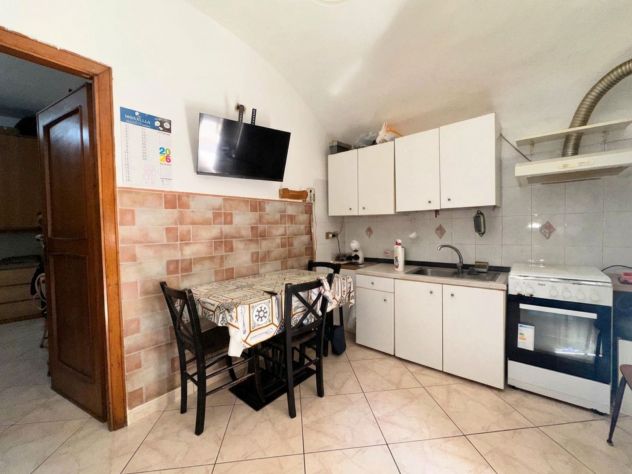 APPARTAMENTO CON INGRESSO INDIPENDENTE - Foto 3