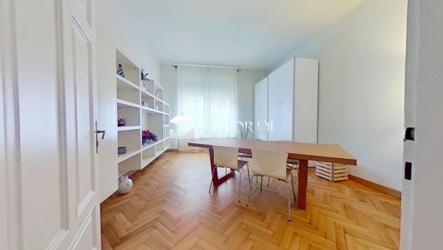 APPARTAMENTO di 5 vani e di 190 mq (MERANO) rif. DA321A - Foto 4