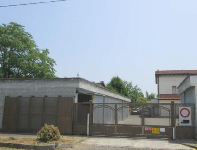 Immobile in asta di 65 m², box auto in vendita a Pizzale - Foto 3