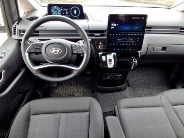 HYUNDAI Staria 1.6 HEV AT 2WD 9 posti rif. 23771771 - Foto 8