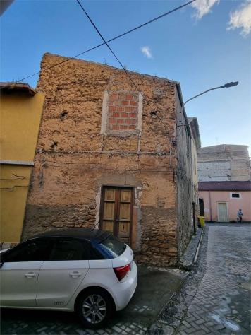 V004303 - VENDESI CASA A 1€ A DELIA - Foto 8