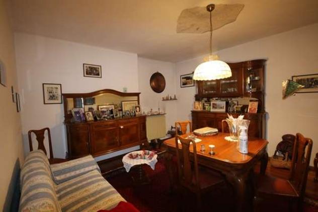 91 - Porzione di stabile con bar e appartamento - Foto 10
