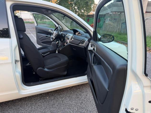 Lancia Ypsilon 1.2 Versus - Foto 10