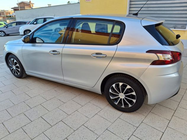 Peugeot 308 1.6 Hdi Active - Foto 5