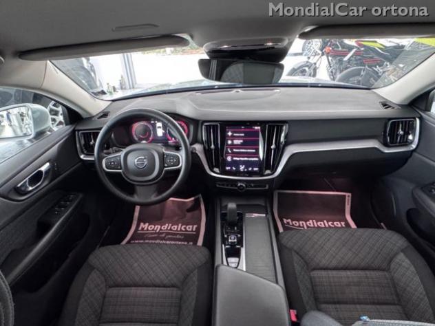 VOLVO V60 B4 (d) automatico Essential rif. 24066570 - Foto 10