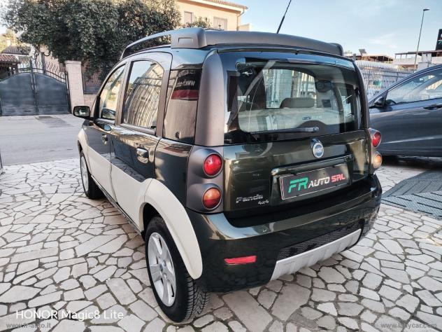 FIAT Panda 1.3 MJT 16V 4x4 Monster - Foto 8