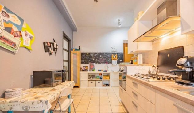 Appartamento di 80 m² con 3 locali in affitto a Torino - Foto 2
