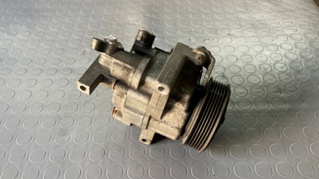Compressore climatizzatore Peugeot 107 1.0 del 2007 (88310-0H010) - Foto 3