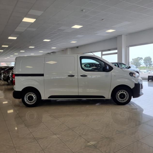 FIAT SCUDO VAN M 1.5 Diesel 120cv 3 Posti - Foto 4