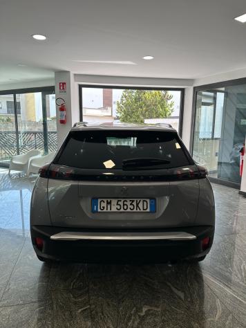 Peugeot 2008 PureTech 100 S&S Allure - Foto 5