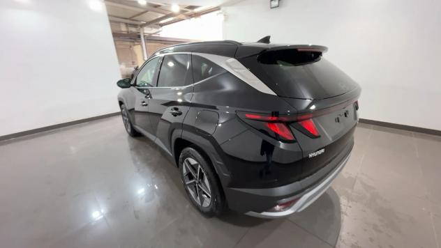 Hyundai Tucson 1.6 CRDI 48V DCT Business KM0 - Foto 5