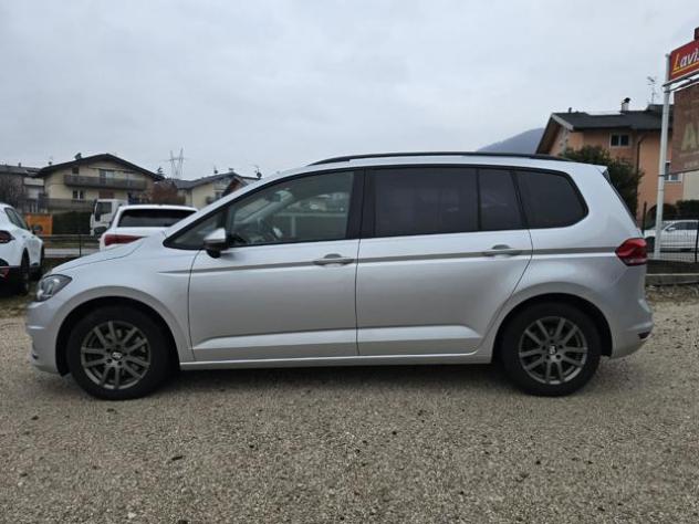 VOLKSWAGEN Touran 2.0 TDI 150 CV SCR DSG BlueMotion Tech rif. 23343998 - Foto 3