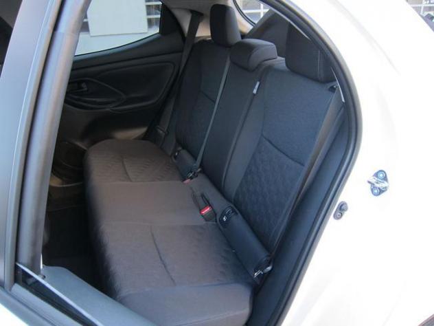 TOYOTA Yaris 1.5 HYBRID 116cv 5P STANDARD E ICON MODELLO 2026 rif. 19856677 - Foto 5