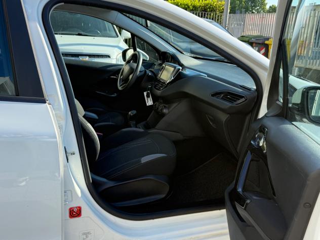 Peugeot 208 GARANZIA COMPLETA 1.4 HDi 68 CV 5 porte Active - Foto 10