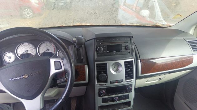 Chrysler Grand Voyager Grand Voyager 2.8 crd Limited auto dpf - Foto 5