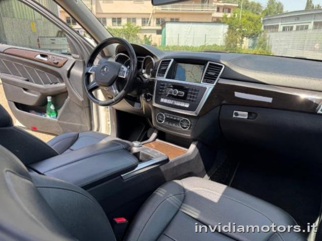 MERCEDES-BENZ GL 350 BlueTEC 4matic Premium rif. 23806683 - Foto 9