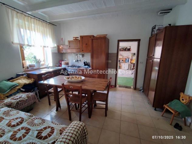 Casa singola panoramica con ampio giardino a 8 km da Montecchio - Foto 10
