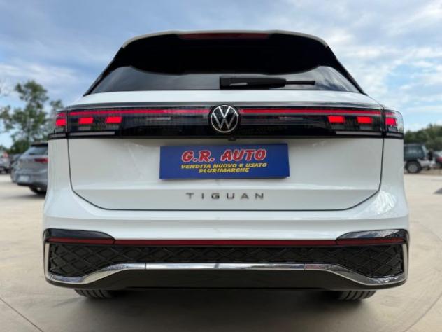 VOLKSWAGEN Tiguan R-Line GARANZIA UFFICIALE VW rif. 24031634 - Foto 7