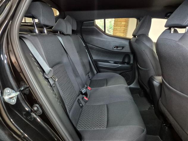Toyota C-HR 1.8 Hybrid Trend *Tagliandi Toyota* - Foto 8