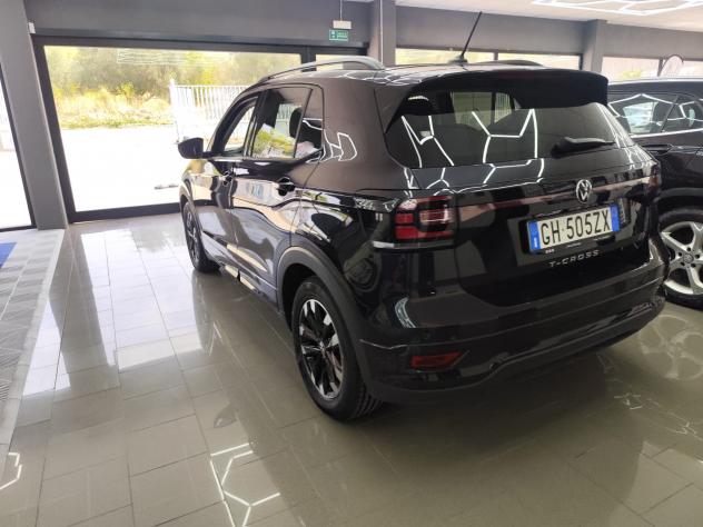 Volkswagen T-Cross 1.0 TSI 110 CV DSG Sport - Foto 6