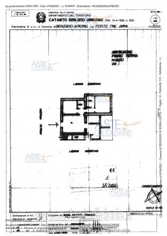 IMMOBILI-IMMOBILE RESIDENZIALE-VIA PONTE TRE ARMI N. 13 - Foto 9