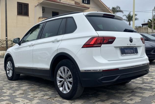 Volkswagen Tiguan Life 2.0 TDI 150CV DSG - Foto 6