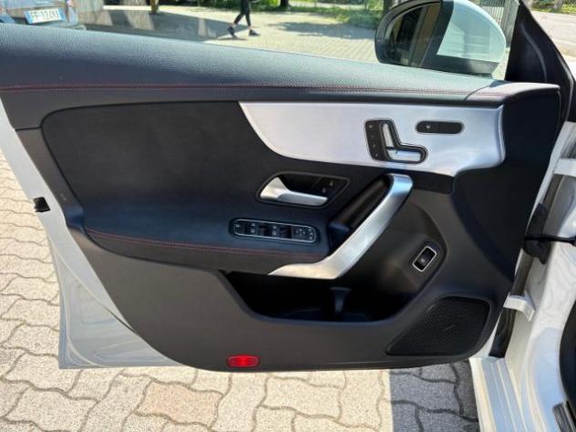 MERCEDES-BENZ CLA 180 d Automatic Premium AMG PANORAMA OK NEOPATENTATO rif. 22848833 - Foto 6