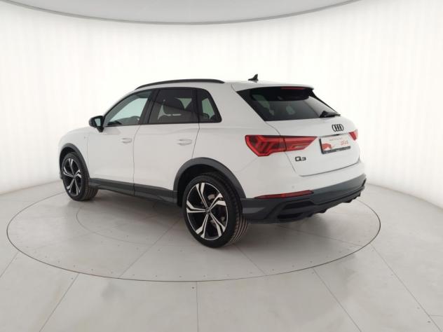 Audi Q3 35 TDI S tronic Identity Black - Foto 2