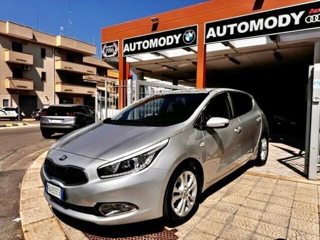 Kia Ceed cee'd 1.4 CRDi 5 porte Cool