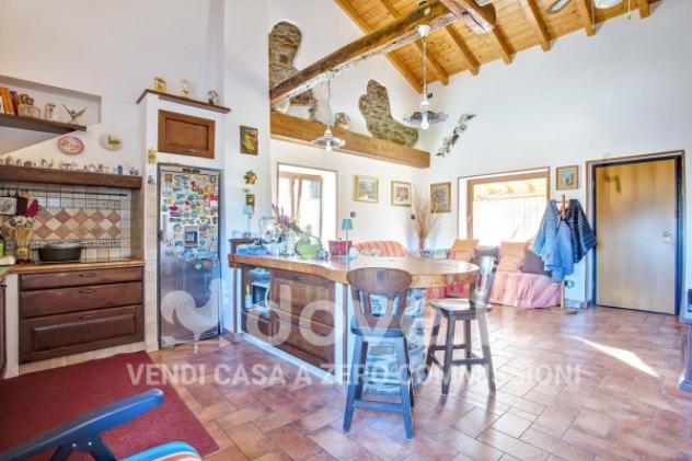 Casa indipendente di 400 m² con 5 locali in vendita a Brissago-Valtravaglia - Foto 11