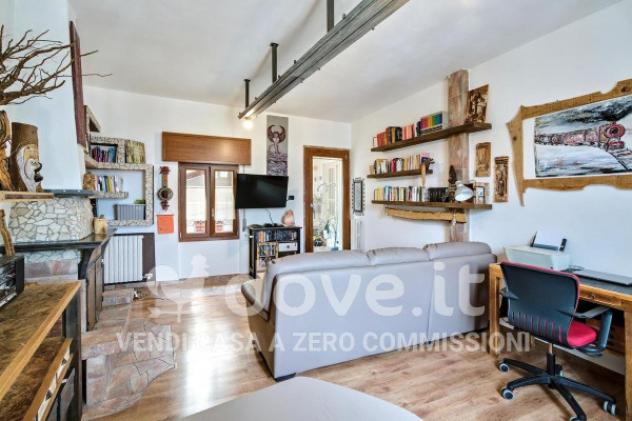 Appartamento di 110 m² con 4 locali e box auto in vendita a Guanzate - Foto 9