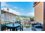 Villa di 320 m² con più di 5 locali e box auto doppio in vendita a Palazzago
