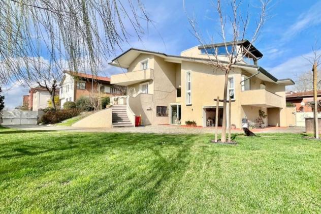 Villa in vendita a Pontedera 325 mq Rif: 1361974