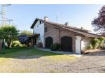 Villa di 424 m² con più di 5 locali e box auto doppio in vendita a Sciolze