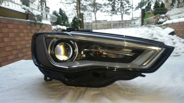 Audi A3 8v Bi-xeno Faro fari incurvati AFS LED destra 8v0941032
