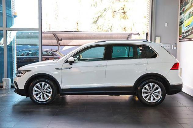 VOLKSWAGEN Tiguan 2.0 TDI 150cv SCR DSG Life rif. 23421202 - Foto 3