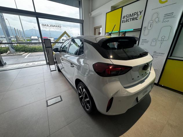 Opel Corsa 1.2 110cv Hybrid Nuova Yes AT6 - Foto 4