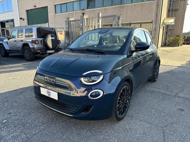FIAT 500 500e 42 kWh La Prima