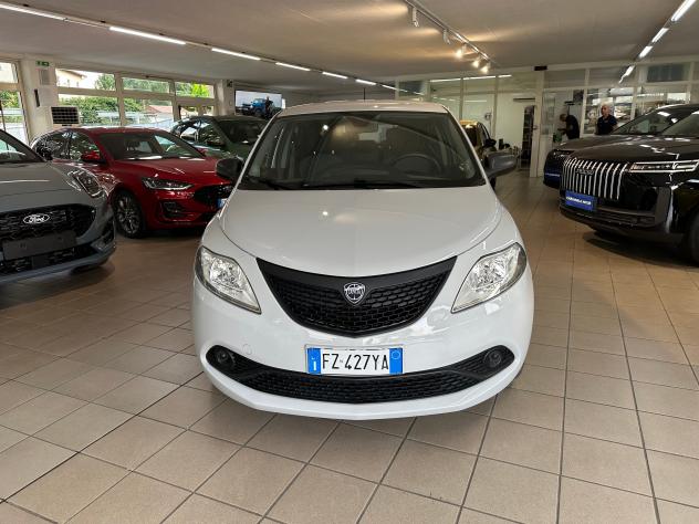 Lancia Ypsilon 3ª serie 1.2 69 CV 5 porte GPL Ecochic Silver - Foto 2