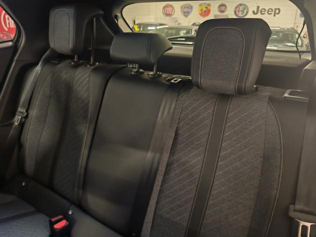 Peugeot 2008 PureTech 100 Allure S/S - Foto 7
