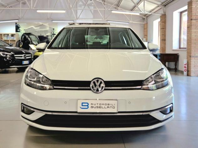 Volkswagen Golf 1.0 TSI 110 CV DSG 5p. Business ** tagliandi ** - Foto 2