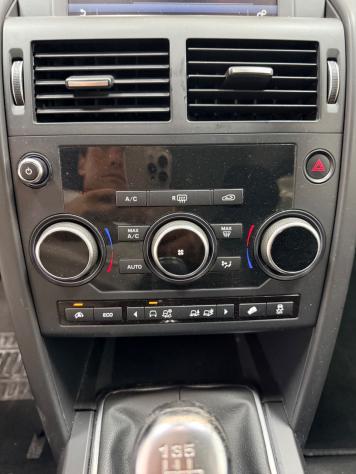 Land Rover Discovery Sport 2.2 TD4 150cv SE 07/2015 Euro 5B Neopatentati - Foto 10