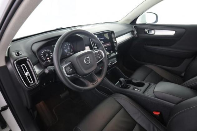 VOLVO XC40 XC40 T2 Geartronic Momentum Pro rif. 23833302