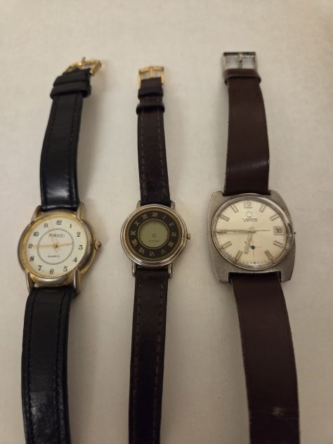 Orologi in Stock da polso uomo/donna, tutti anni '70/'80 + sveglia argentata. - Foto 2