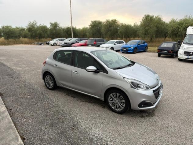Peugeot 208 PureTech 82 5 porte Active - Foto 5