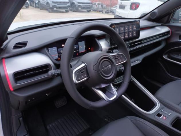 JEEP Avenger 1200 E-HYBRID SUMMIT 110CV AUTOM PACK WINTER PELLE rif. 24145072 - Foto 10