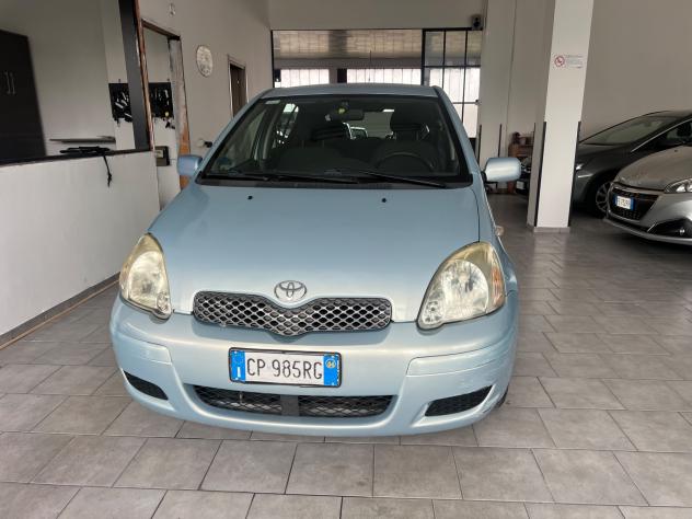 Toyota Yaris 1.0i 16V cat 5 porte Sol - Foto 2